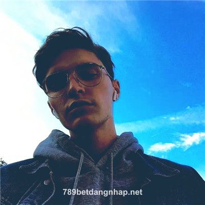 Ảnh đại diện Mai Linh